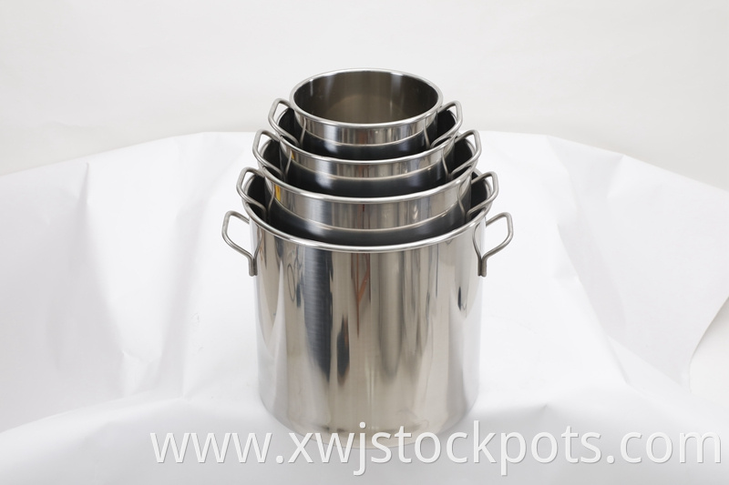 Large Inclined Stock Pot 9